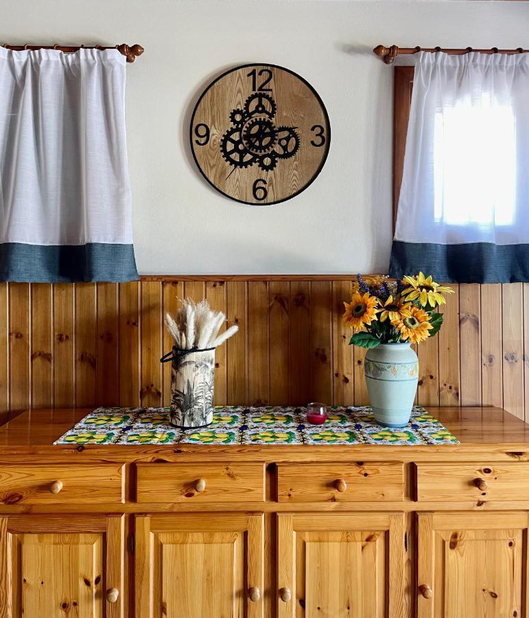 A Casa Di Amici Villa Vidor Buitenkant foto