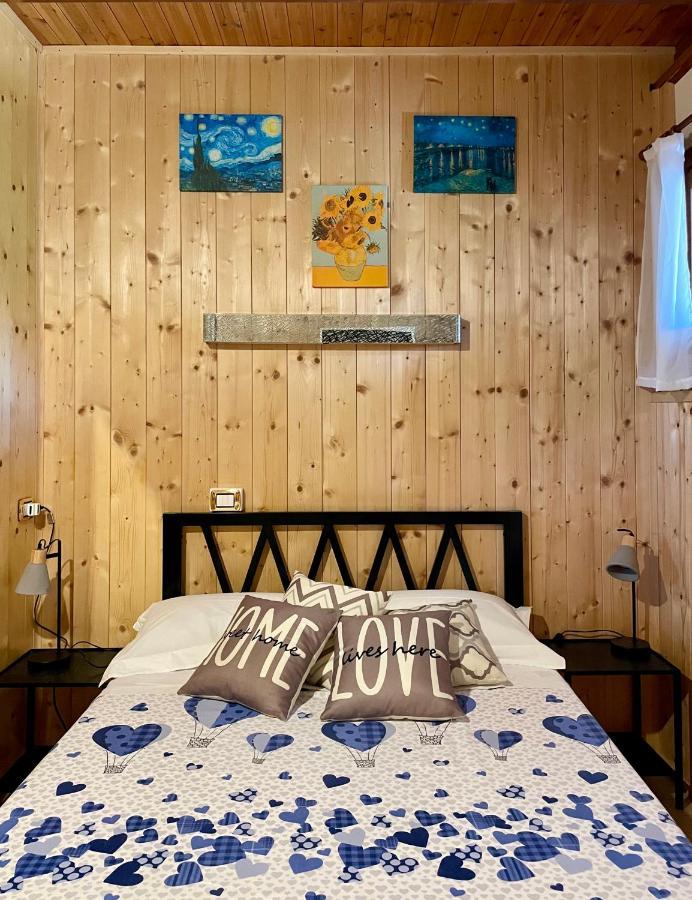 A Casa Di Amici Villa Vidor Buitenkant foto